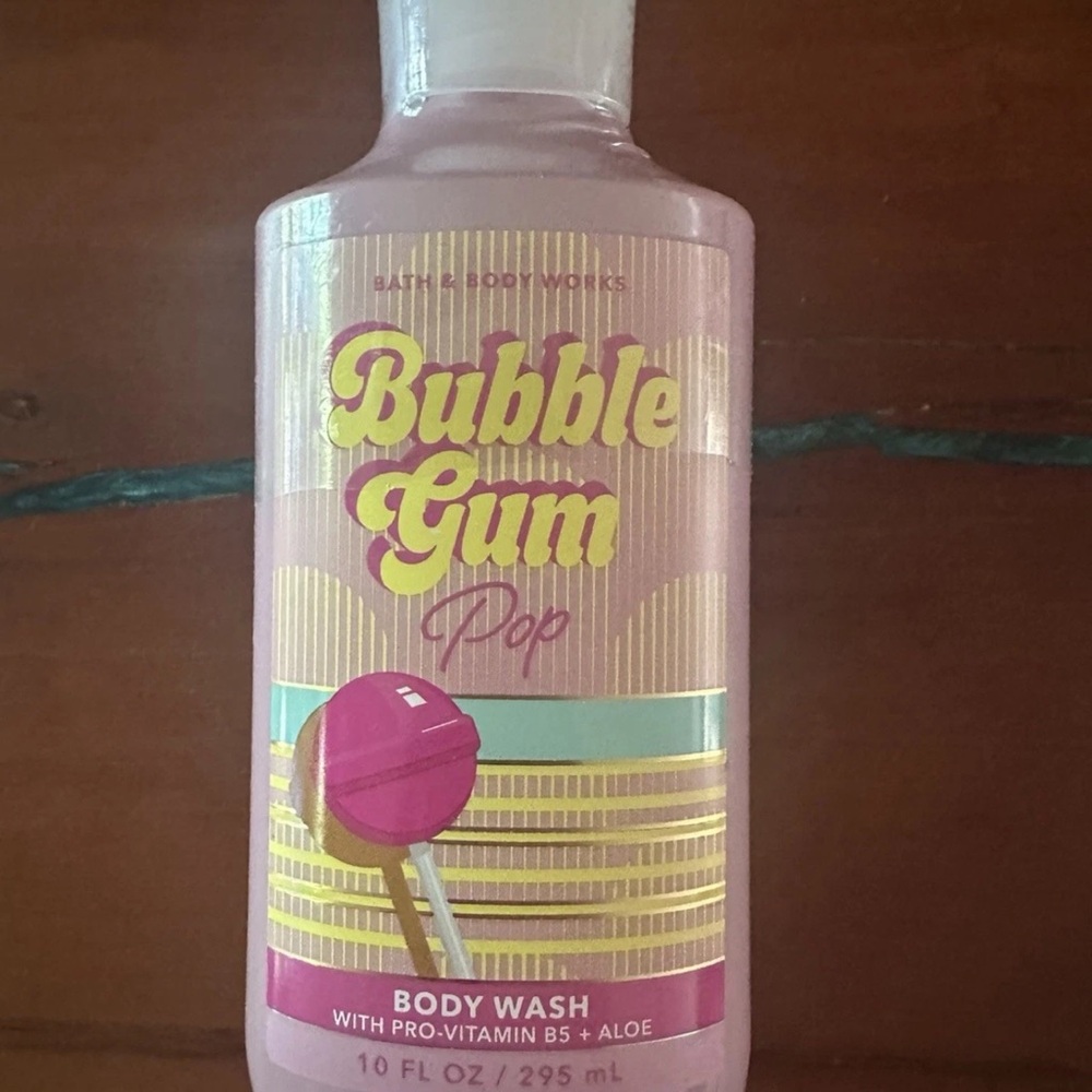Bath & Body Works Bubble Gum Pop Body Wash - Light Pink
